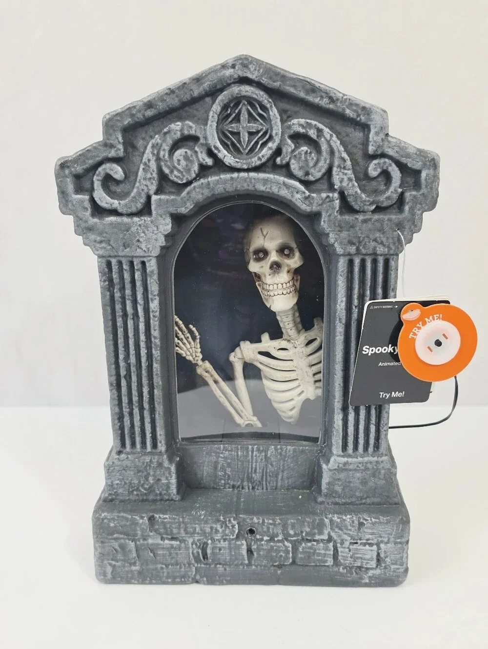 Animatronic Waving Skeleton Tombstone